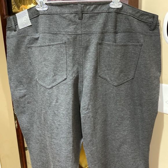 CATHERINES Heather Gray Bootcut Knit Stretch Pants Size 30WP - Picture 11 of 14
